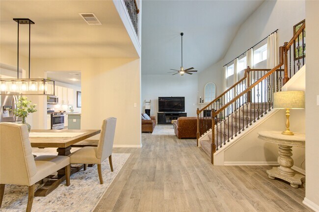 Photo - 5439 Rustic Ruby Dr