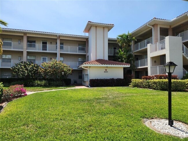 Building Photo - 6503 Stone River Rd Unit 302 Rental