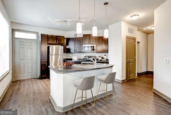 Building Photo - 800 Milwood St Unit 902-123