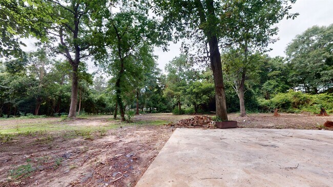 Building Photo - 14246 FM1314