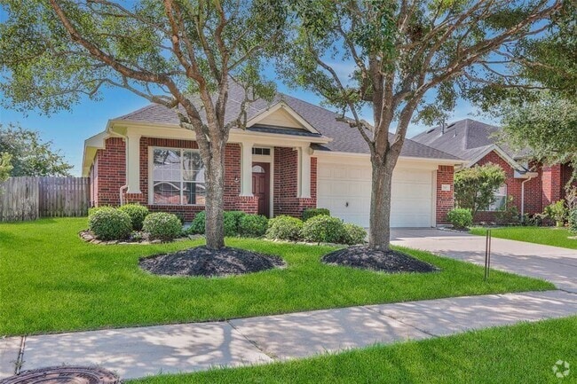 Building Photo - 7427 Rustic Chase Dr Rental