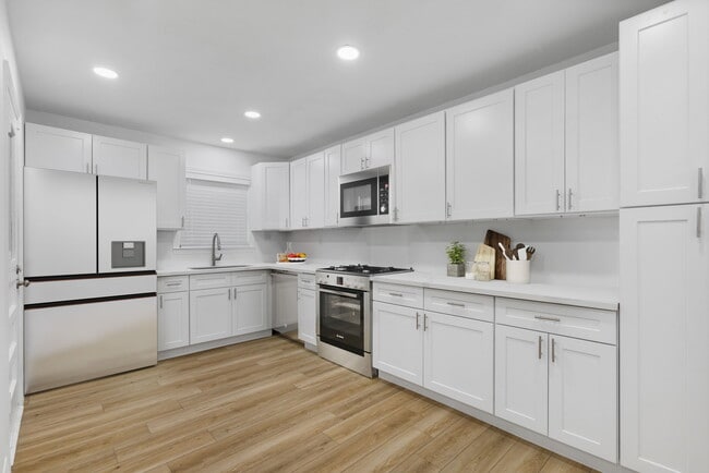 Photo - 6315 Thrush Dr