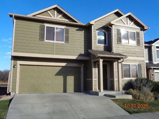 Building Photo - Well maintained and well located home