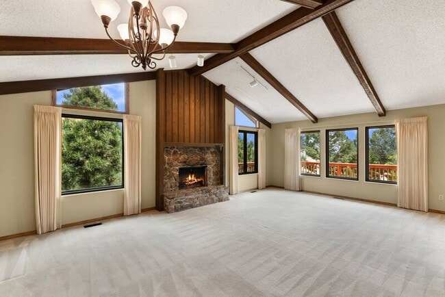 Photo - 106 Bevers Pl