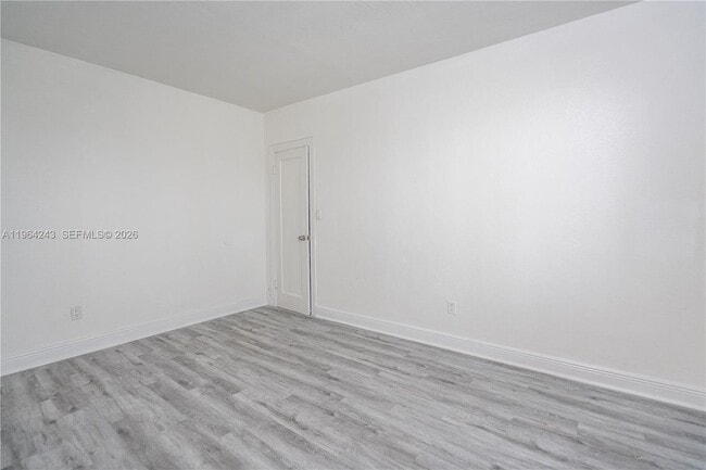 Photo - 7325 Carlyle Ave Unit 9