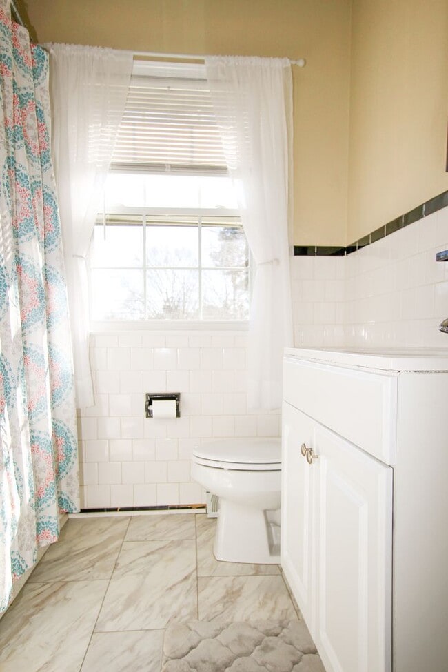 Photo - 846 Thames Dr