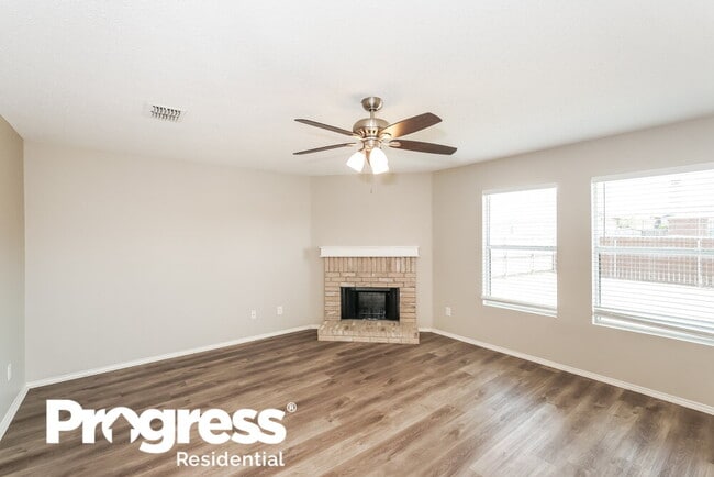 2908 Cottage Ln