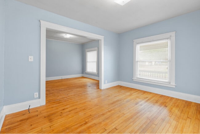 Photo - 35 Auburn Ave Unit 35