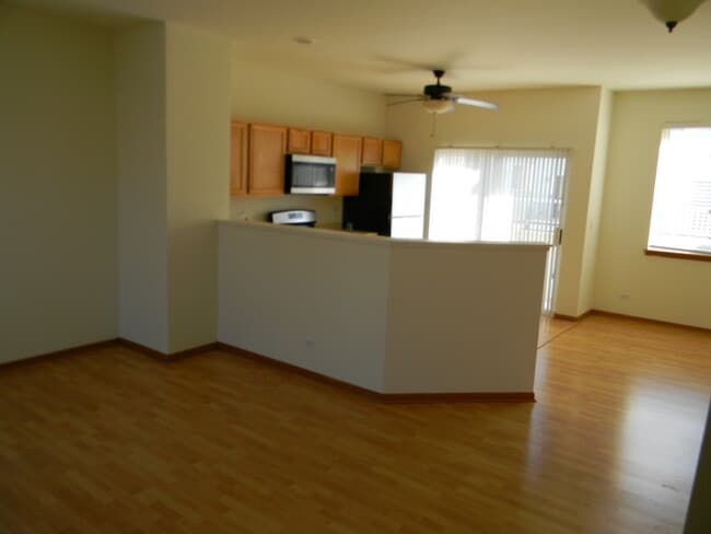 Photo - 1542 Sauganash Ct