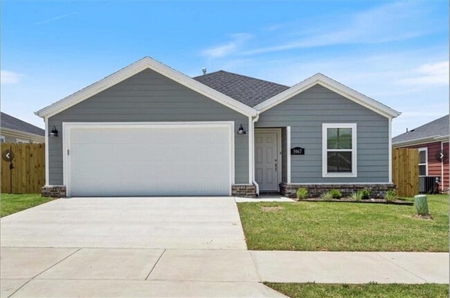 Building Photo - 5967 W Holdcroft Dr Rental
