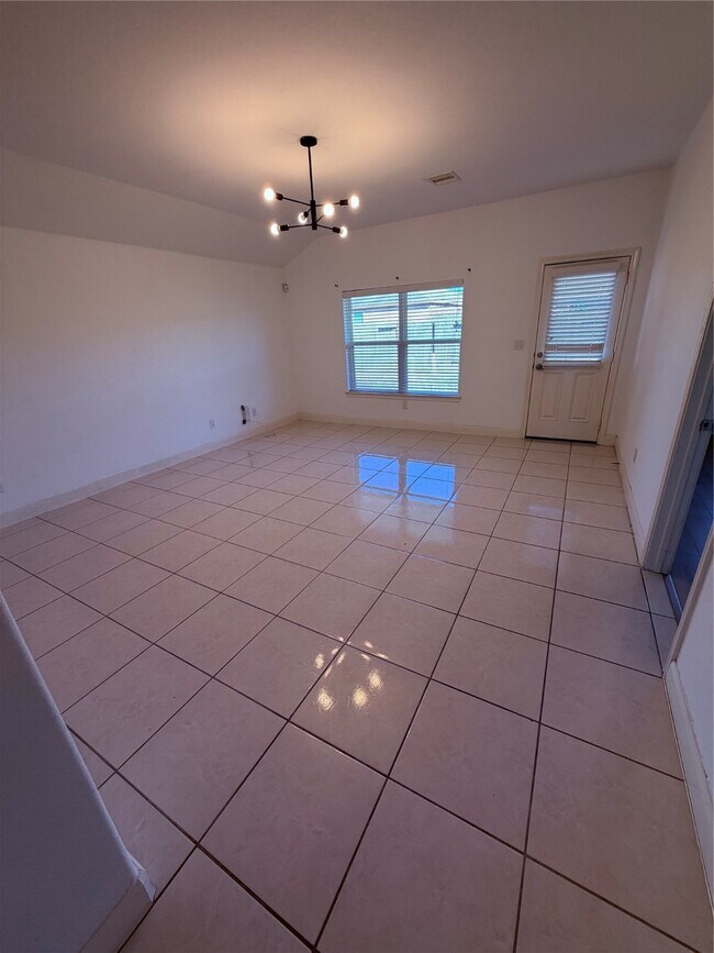 Photo - 4915 Manor Stone Ln