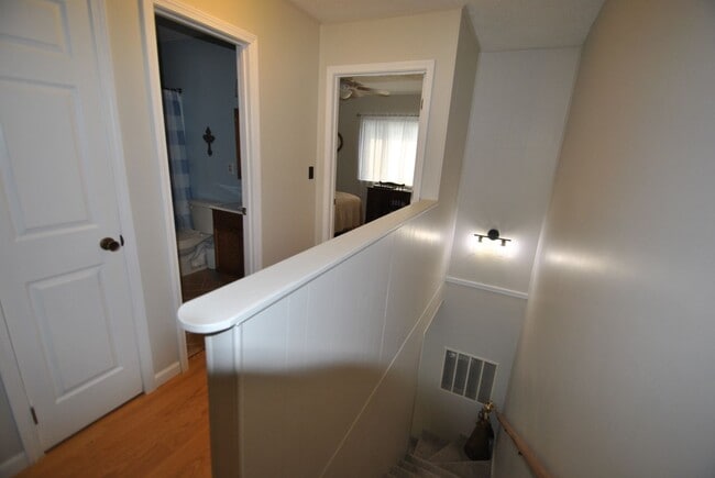 Photo - 70 Wilshire Heights Dr