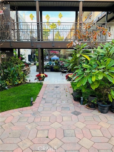 Photo - 525 S Ardmore Ave Unit 237