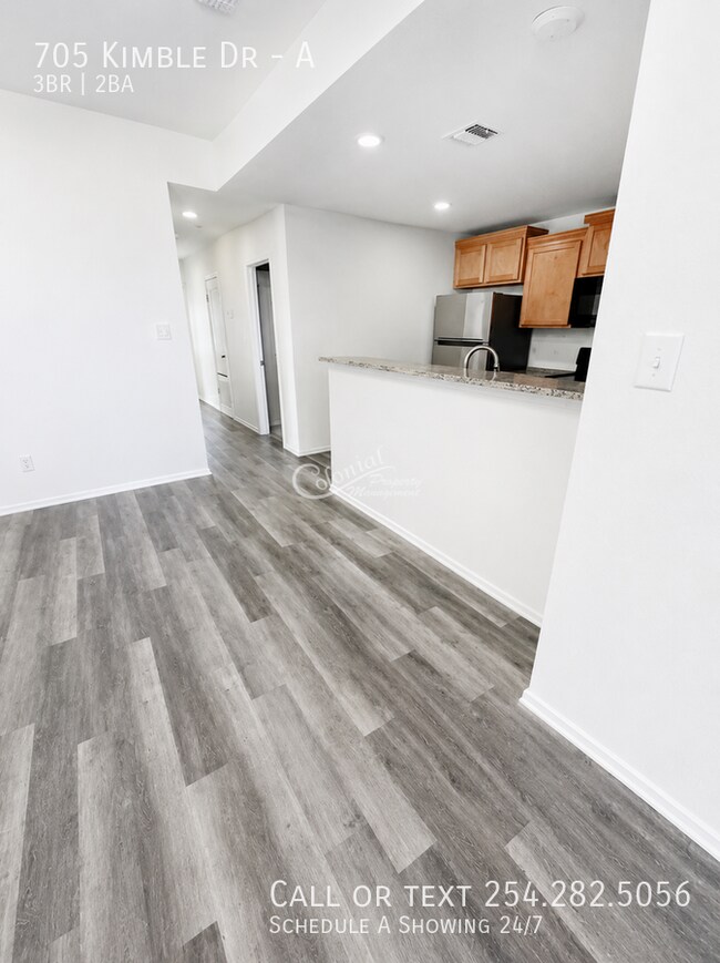 Photo - 705 Kimble Dr