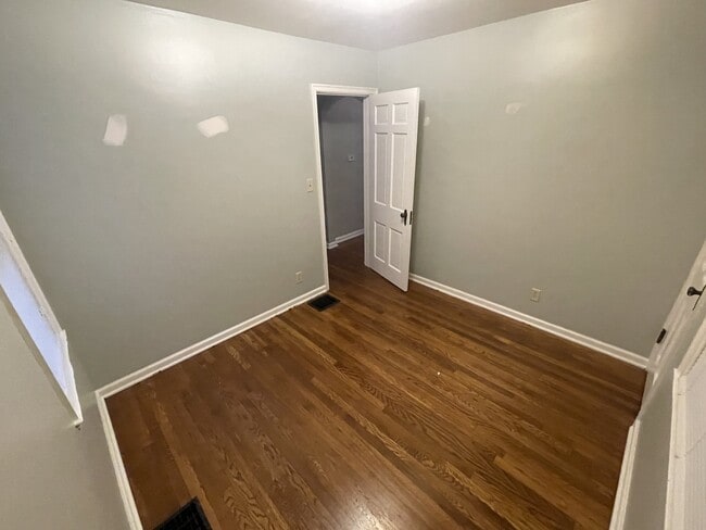 Photo - Beechwold Clintonville Area Single Family House with Fenced Yard and Garage