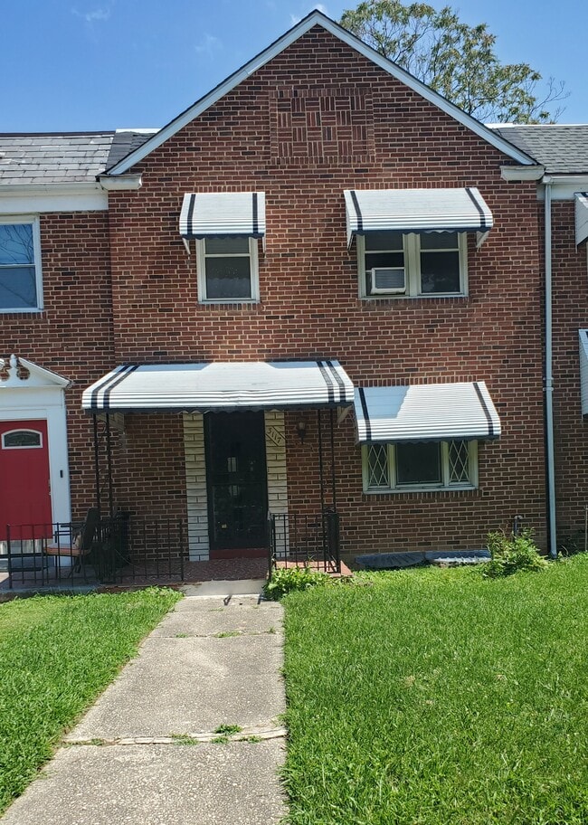 Photo - 3117 Leighton Ave