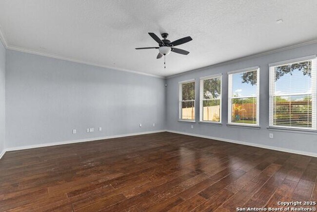 Photo - Move In Ready - Stunning 4 bd/2.5 Located ...