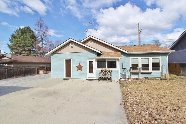 Photo - Charming Single-Level Cottage Style Home
