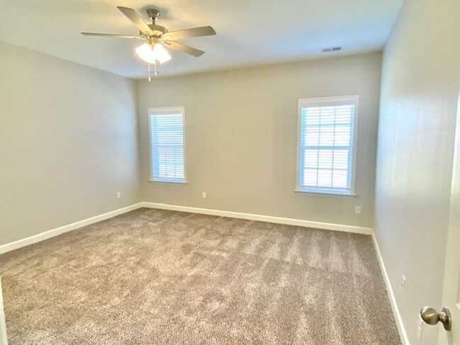 Photo - Now Leasing a 4-bedroom 2.5 bath home in Walls, Mississippi at Mallard Park