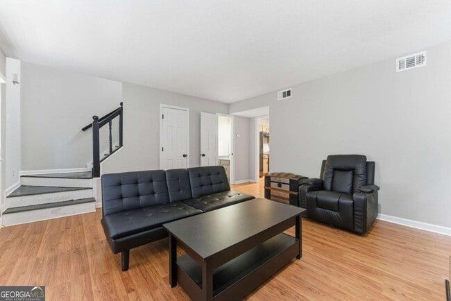 Photo - 5090 Sand Wedge Cir