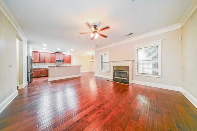 Photo - 129 Covington Terrace