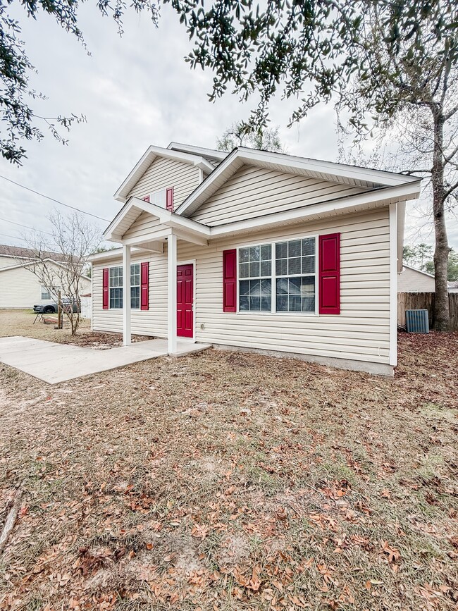 Photo - 113 Spokan Trail