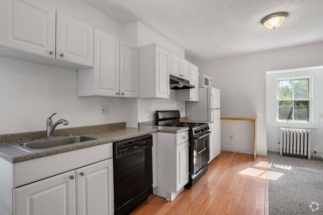 Building Photo - 6 Dwight St Unit 4 Rental
