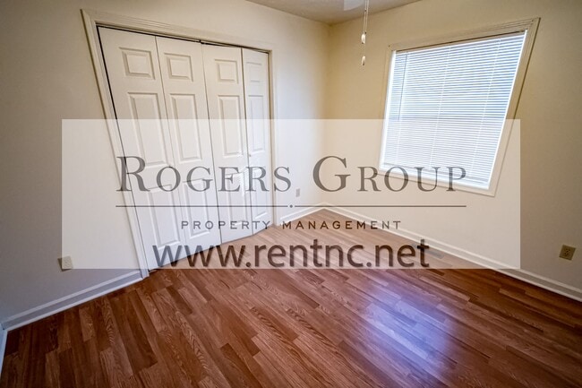Photo - 607 Parkway Dr