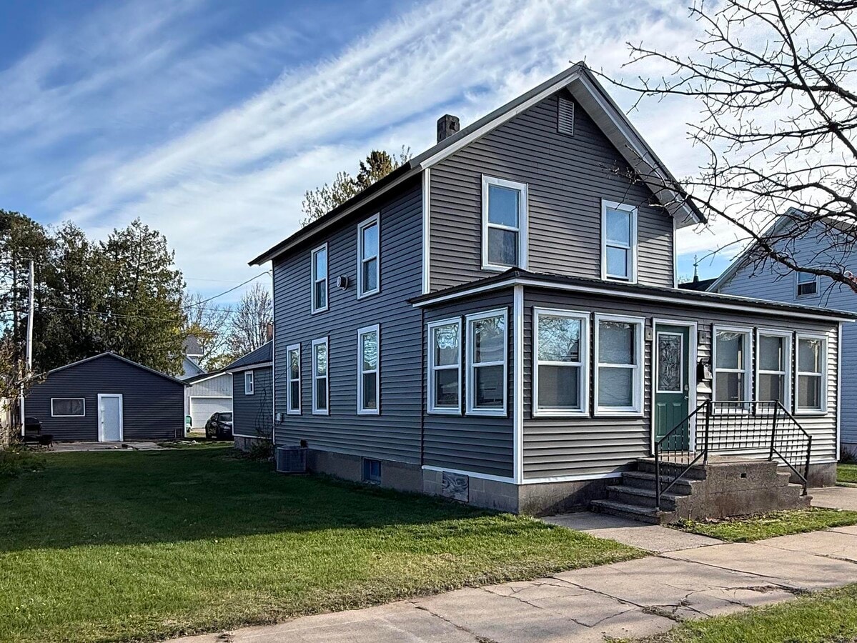 Photo - 1419 Sherman St