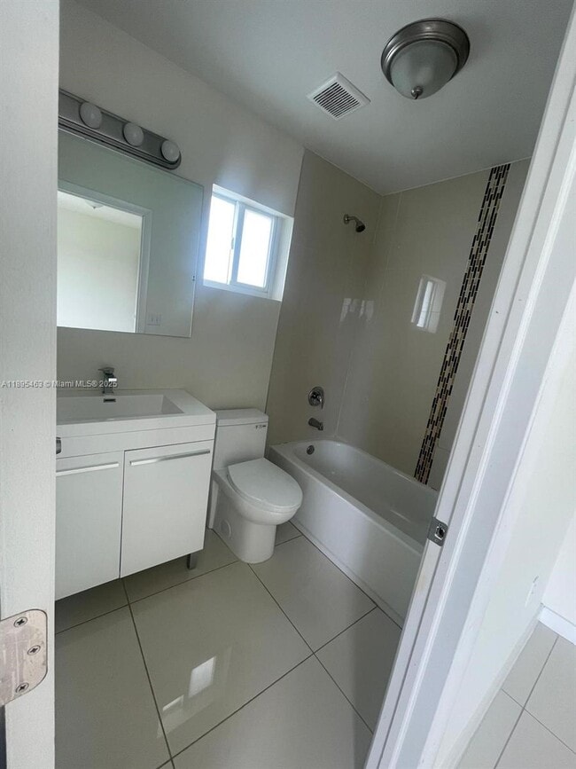 Photo - 2121 NW 72nd St Unit 2121