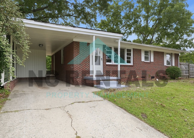 Photo - 1800 Woodmere Dr