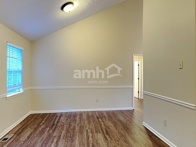 Photo - 2117 Brandy Woods Dr SE