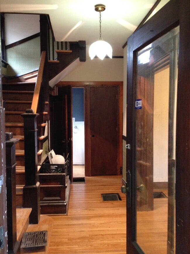 Photo - 7228 N Rogers Ave