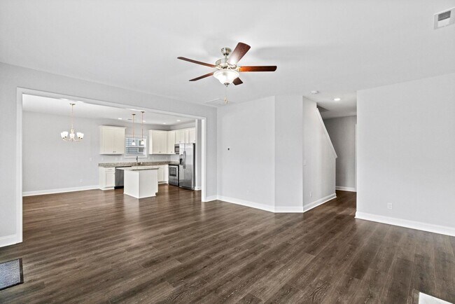 Photo - Landing at Lewis Creek Home For Rent!