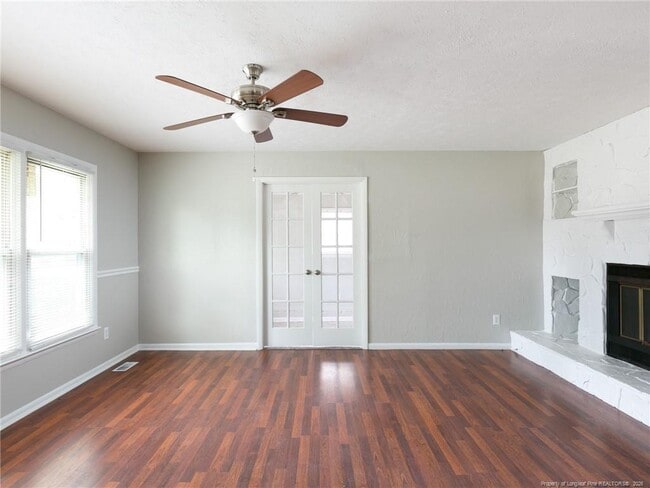 Photo - 6714 Seaford Dr