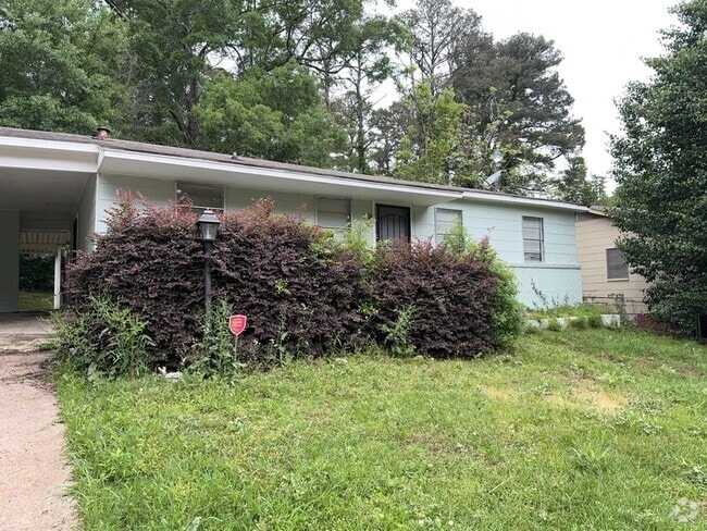 Building Photo - 1351 Maria Dr Rental