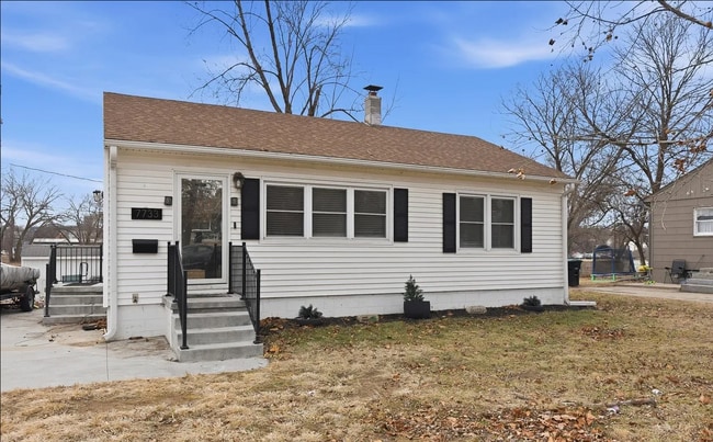 Building Photo - 7733 Webster St