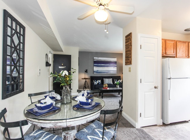 Gardenvillage Apartments & Townhouses