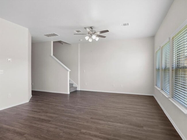 25441 Carnation Ct