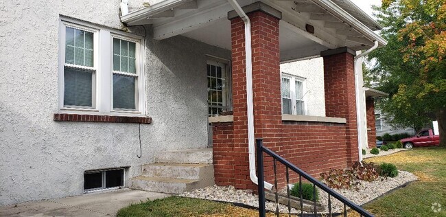 Building Photo - 1128 Lincoln Ave Rental