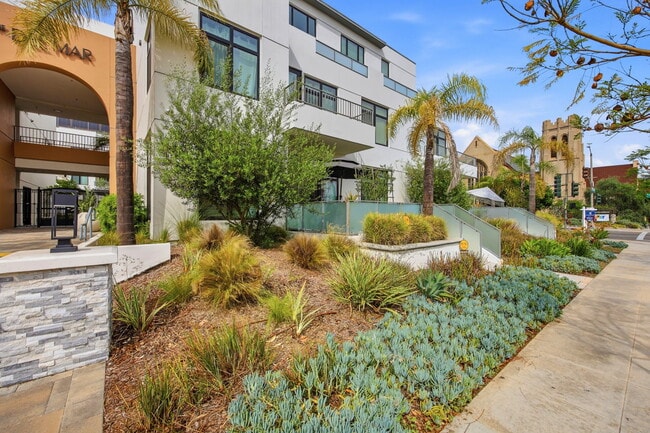 399 E Del Mar Blvd