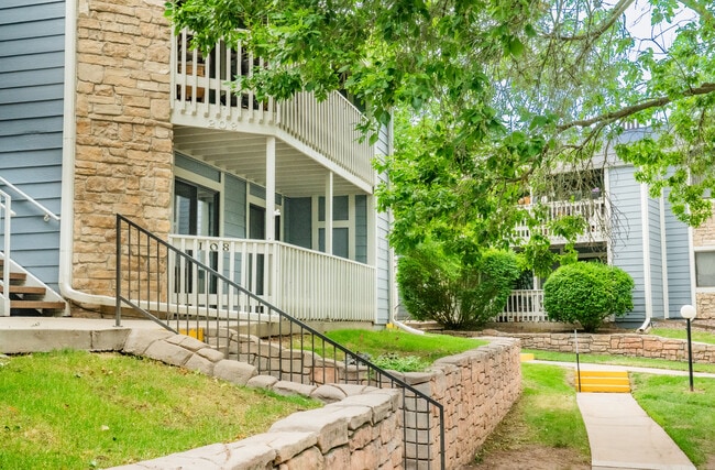 Photo - 8335 Fairmount Dr Unit 4-108