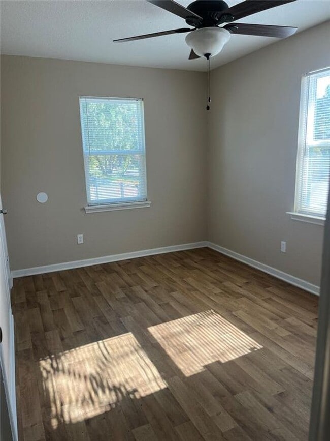 Photo - Minutes from Decatur Square 3 Bedroom 1 Bath