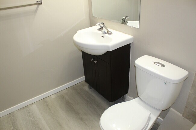 Photo - Sophie Place