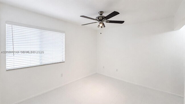 Photo - 9560 Weldon Cir Unit J308