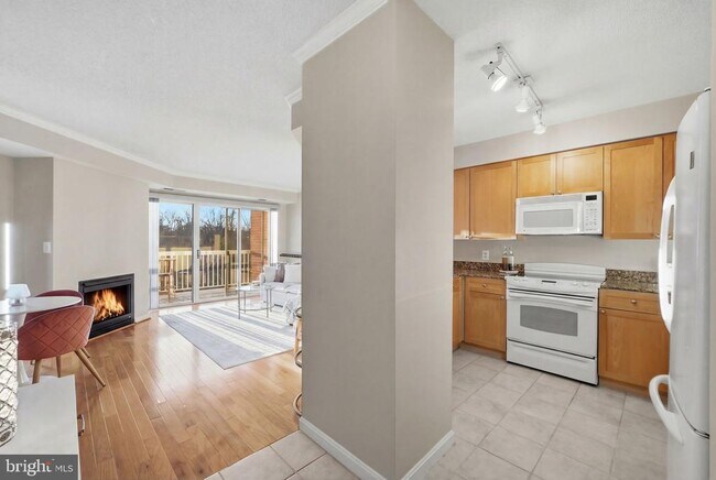Photo - 3101 N Hampton Dr Unit 608