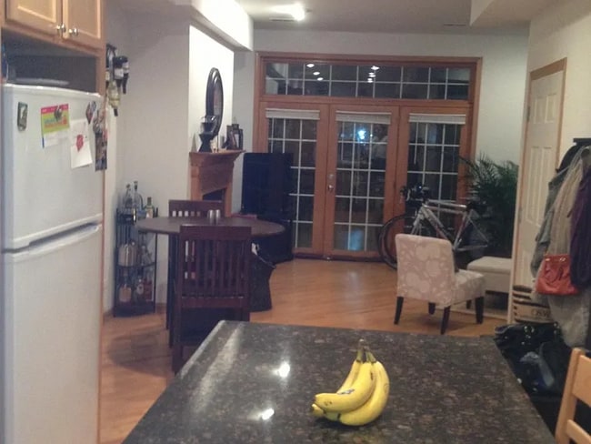 Photo - 1103 W Cornelia Ave Unit 2