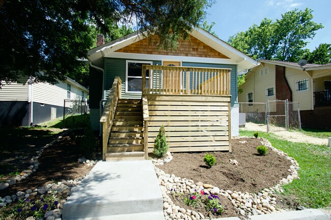 Photo - 2404 Jefferson Ave