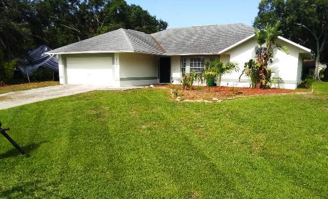 Photo - 7458 Carillon Ave House