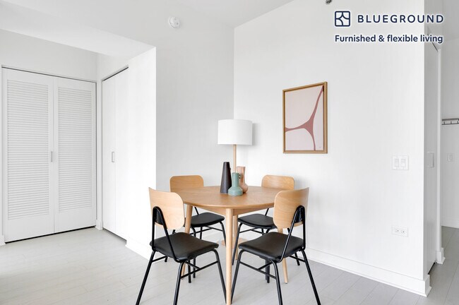 Photo - 1035 W Van Buren St Unit SI FL21-ID753